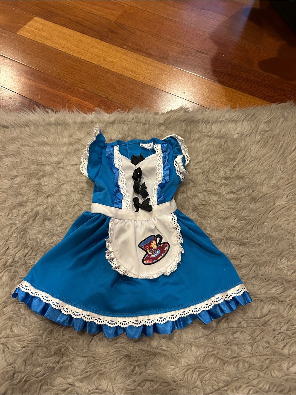 Spirit Halloween Alice In Wonderland Infant Tea Party Halloween Costume wit